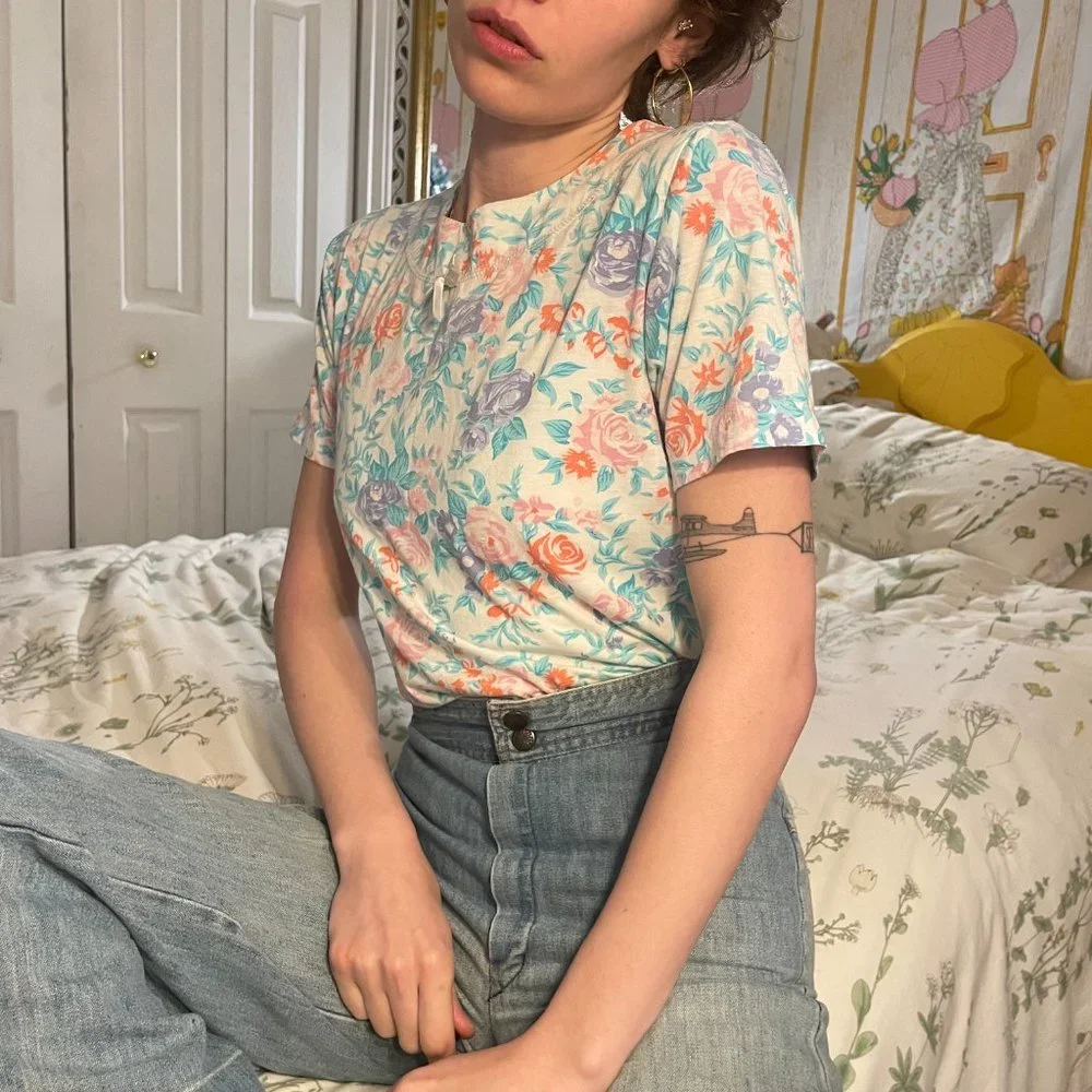 1980s Vintage HER floral cottage style shirt! - Picture 4 of 10